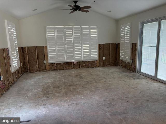 6717 LOWES LN, Elkridge, MD 21075