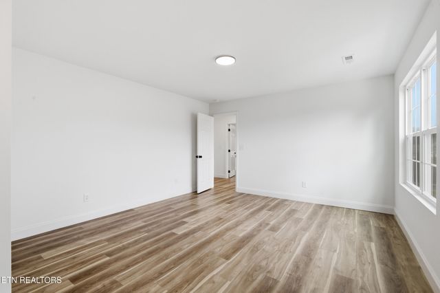 1902 Woodbine Ave, Knoxville, TN 37917