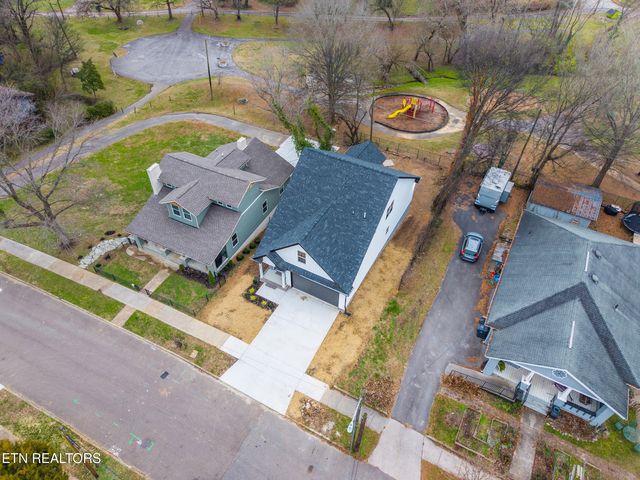 1902 Woodbine Ave, Knoxville, TN 37917