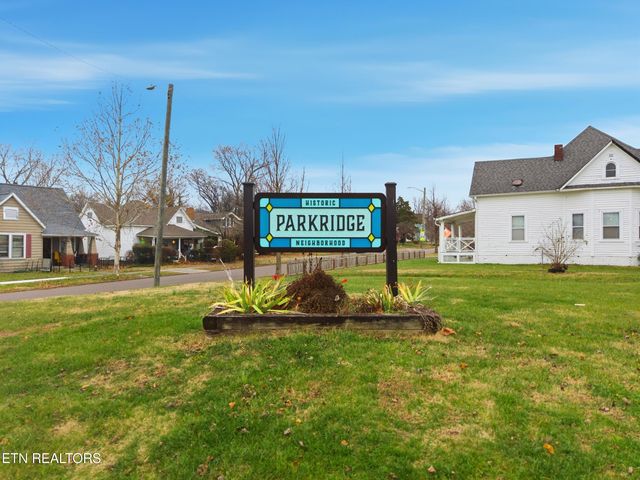 1902 Woodbine Ave, Knoxville, TN 37917