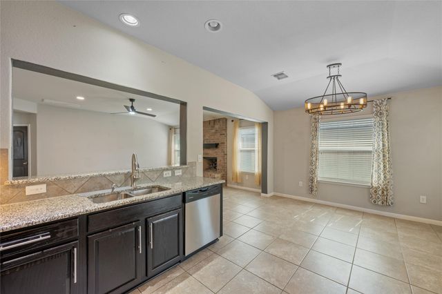 308 Moulins LN, Georgetown, TX 78626
