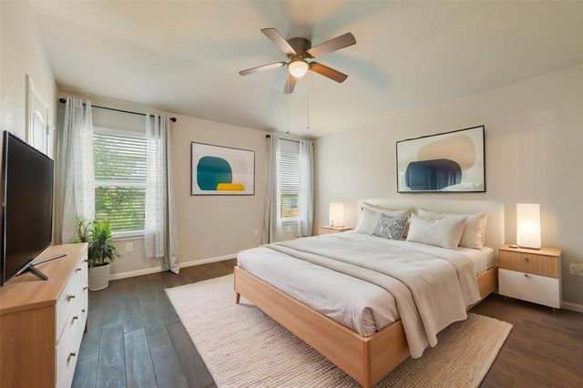308 Moulins LN, Georgetown, TX 78626