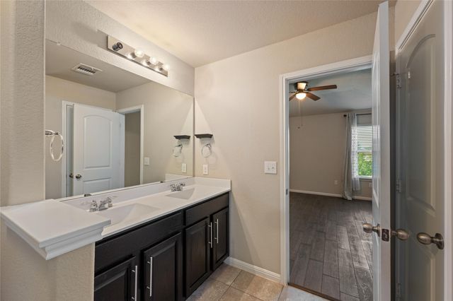 308 Moulins LN, Georgetown, TX 78626