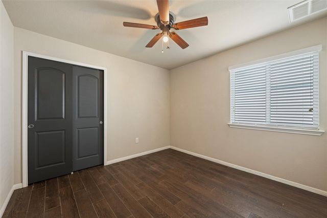 308 Moulins LN, Georgetown, TX 78626