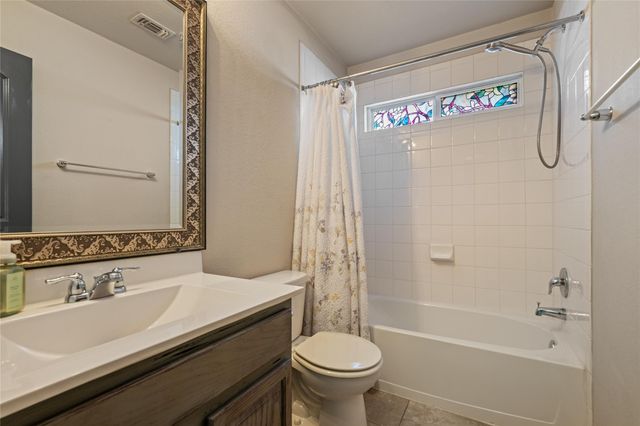 308 Moulins LN, Georgetown, TX 78626