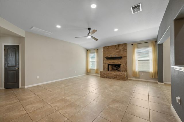 308 Moulins LN, Georgetown, TX 78626