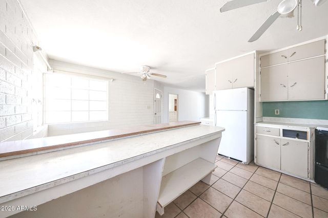 1805 E RANDALL Drive, Tempe, AZ 85281