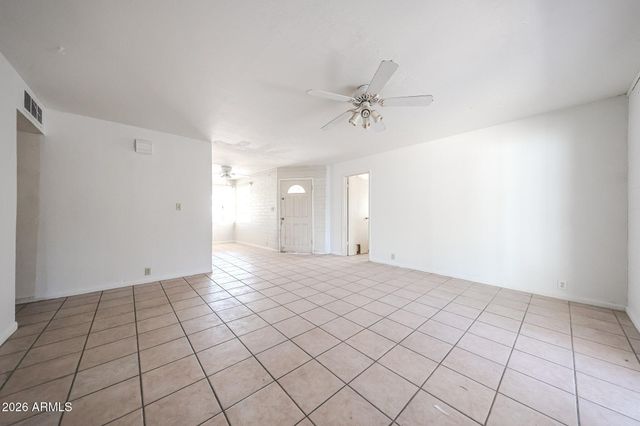 1805 E RANDALL Drive, Tempe, AZ 85281