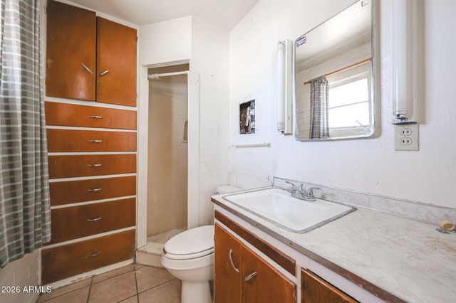 1805 E RANDALL Drive, Tempe, AZ 85281