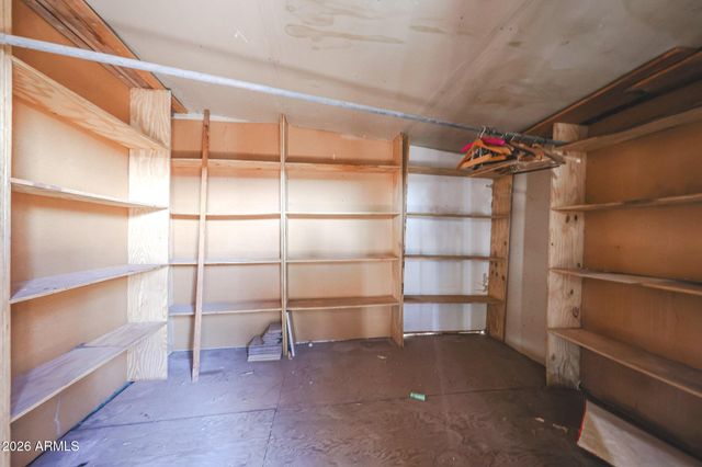1805 E RANDALL Drive, Tempe, AZ 85281