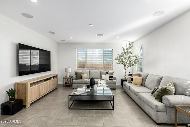 6567 N 127TH Drive, Glendale, AZ 85307