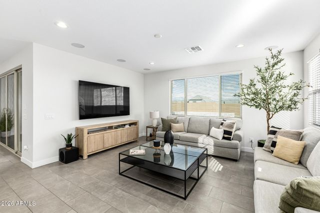 6567 N 127TH Drive, Glendale, AZ 85307