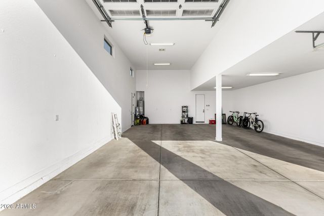 6567 N 127TH Drive, Glendale, AZ 85307