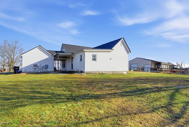 1297 Kemper Lane, Lancaster, KY 40444