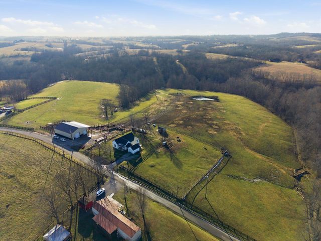 1297 Kemper Lane, Lancaster, KY 40444