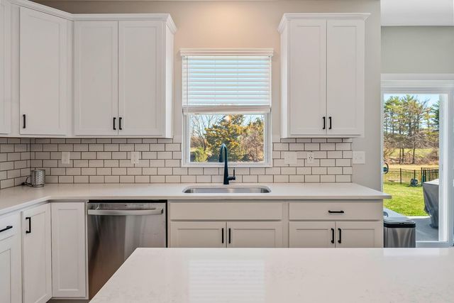 5507 WINTERGLOW Drive, Powell, OH 43065