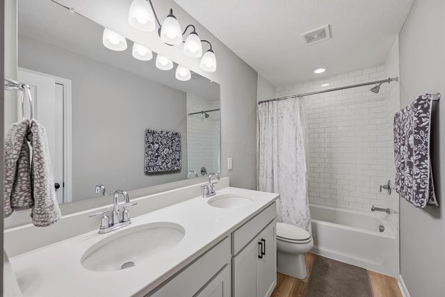 5507 WINTERGLOW Drive, Powell, OH 43065