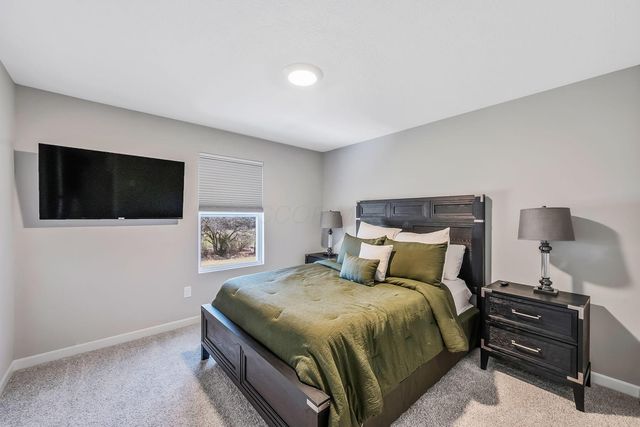 5507 WINTERGLOW Drive, Powell, OH 43065