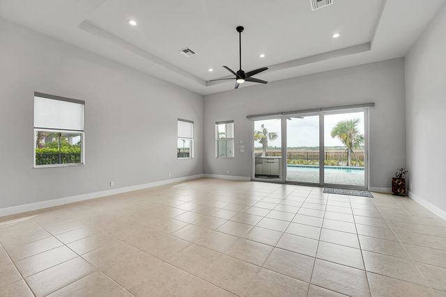 12582 Nautilus Circle, Palm Beach Gardens, FL 33412