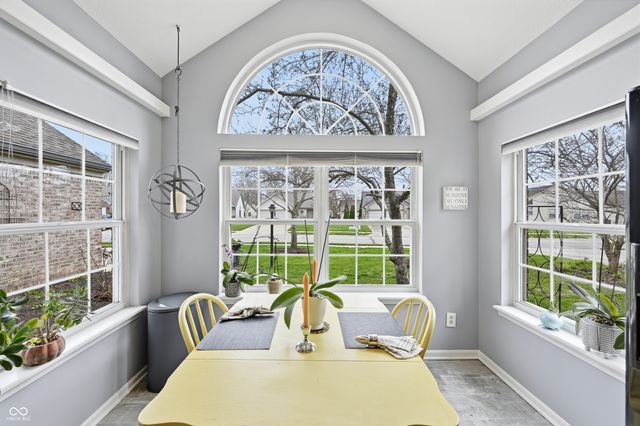 6468 Hunters Green Lane, Indianapolis, IN 46278