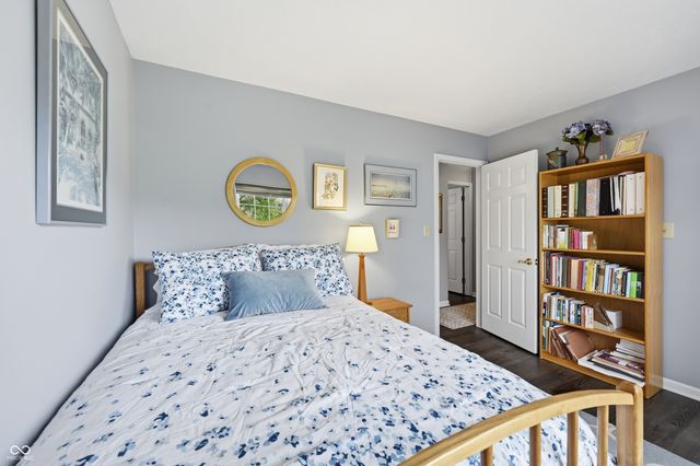 6468 Hunters Green Lane, Indianapolis, IN 46278