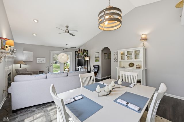 6468 Hunters Green Lane, Indianapolis, IN 46278