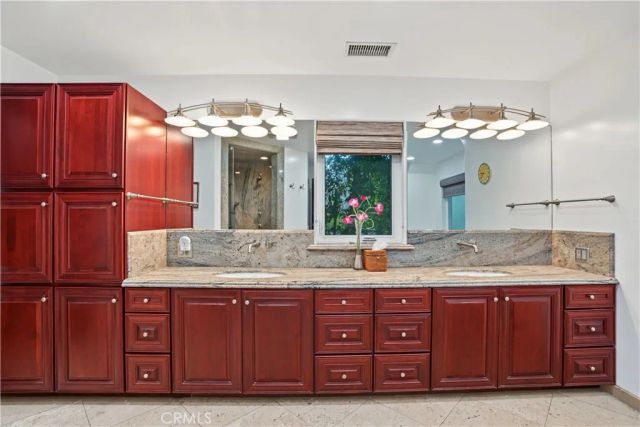20761 Germain Street, Chatsworth, CA 91311