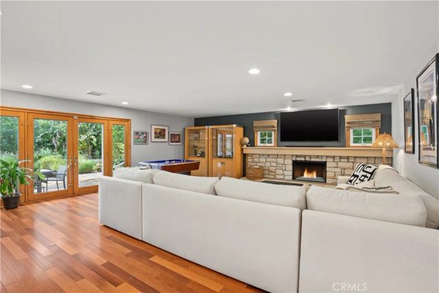 20761 Germain Street, Chatsworth, CA 91311