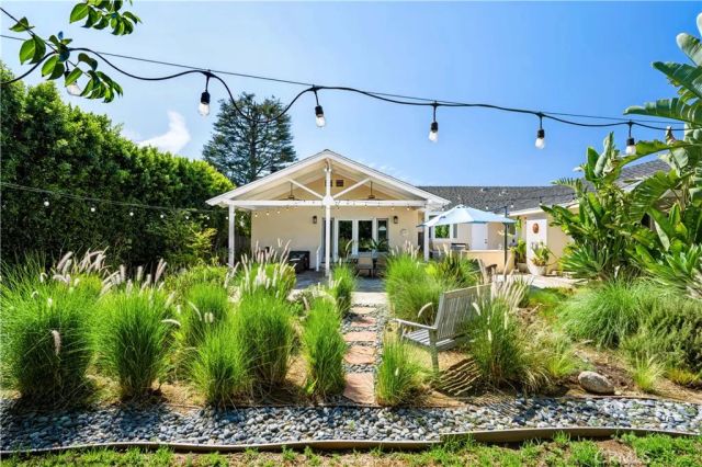 20761 Germain Street, Chatsworth, CA 91311