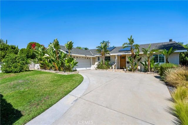 20761 Germain Street, Chatsworth, CA 91311