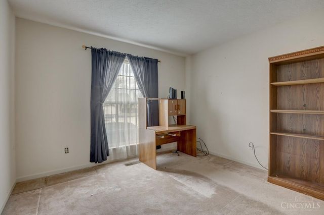 31 Sprucewood Court, Franklin, OH 45005