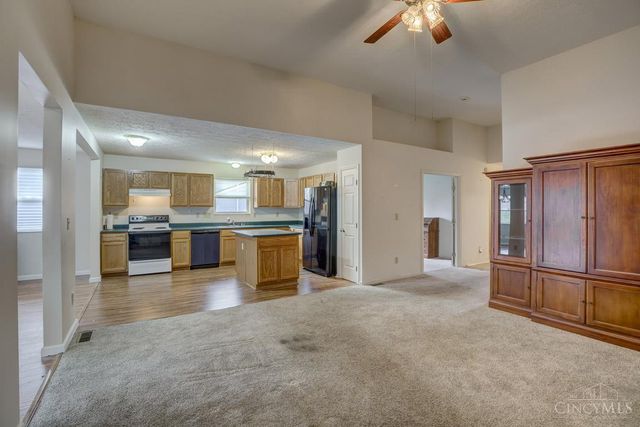 31 Sprucewood Court, Franklin, OH 45005