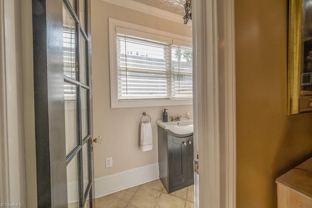 625 Fairmont Street, Greensboro, NC 27401