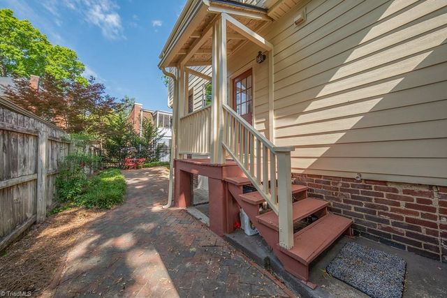 625 Fairmont Street, Greensboro, NC 27401