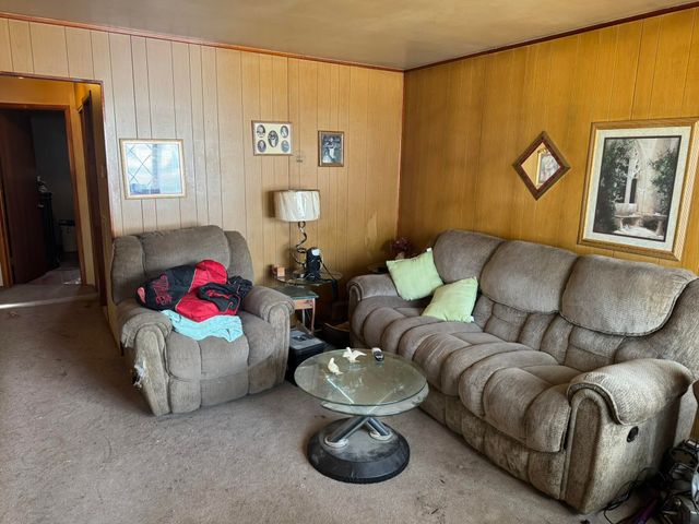 6730 Buckingham Avenue, Allen Park, MI 48101