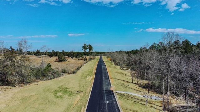 Lot 1 Creek Bluff Dr, Pace, FL 32571