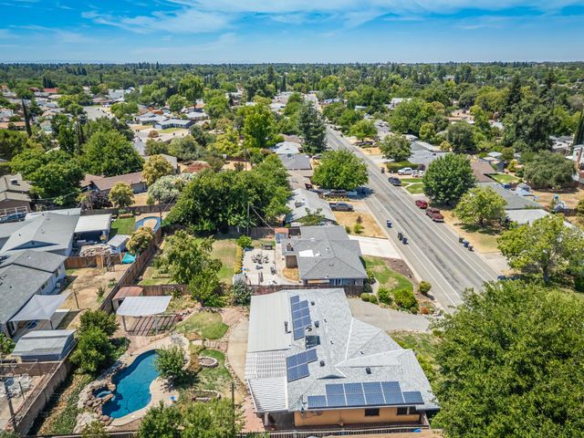 7136 Calvin Dr, Citrus Heights, CA 95621