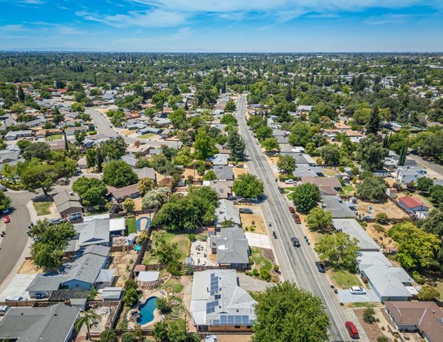 7136 Calvin Dr, Citrus Heights, CA 95621