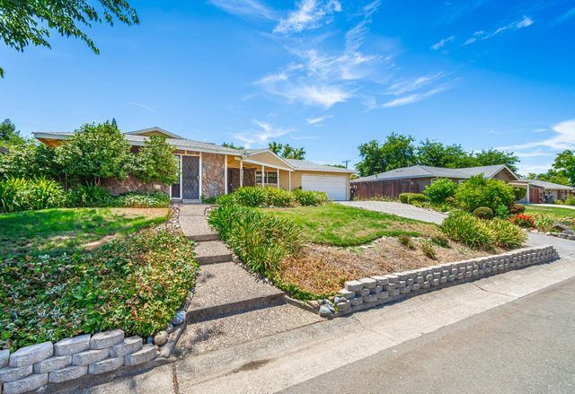 7136 Calvin Dr, Citrus Heights, CA 95621