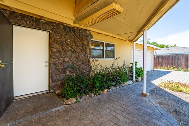 7136 Calvin Dr, Citrus Heights, CA 95621