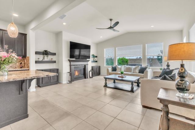 5351 Florentino Loop, El Dorado Hills, CA 95762