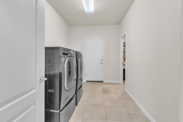 5351 Florentino Loop, El Dorado Hills, CA 95762