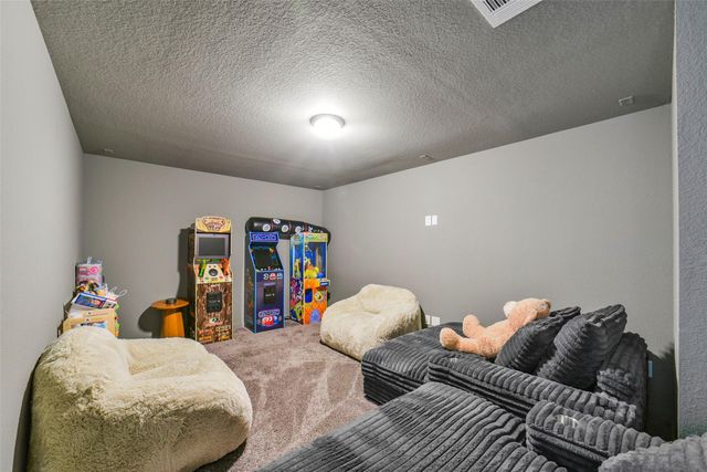 147 Renodes Garden Lane, Tomball, TX 77375