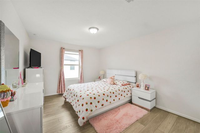 147 Renodes Garden Lane, Tomball, TX 77375