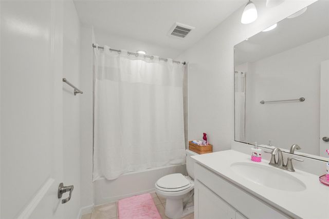 147 Renodes Garden Lane, Tomball, TX 77375