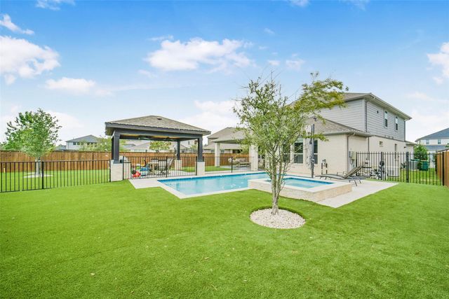 147 Renodes Garden Lane, Tomball, TX 77375