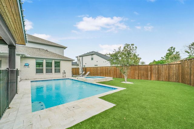 147 Renodes Garden Lane, Tomball, TX 77375