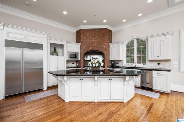 4506 HIGH COURT CIRCLE, Hoover, AL 35242