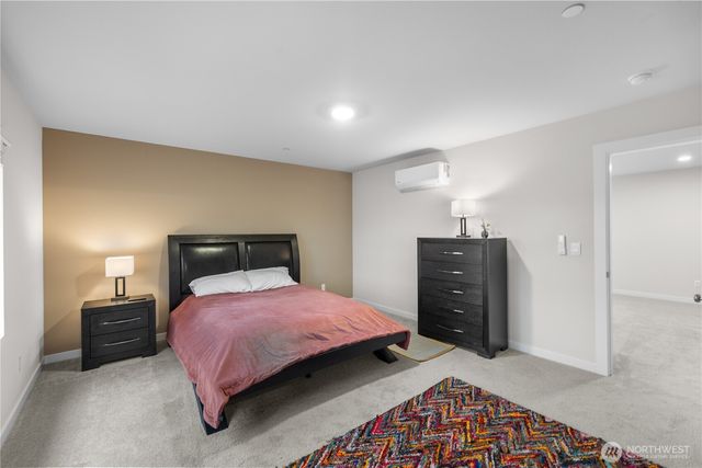 9592 7th Avenue SE, Everett, WA 98208