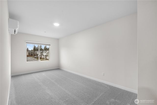 9592 7th Avenue SE, Everett, WA 98208